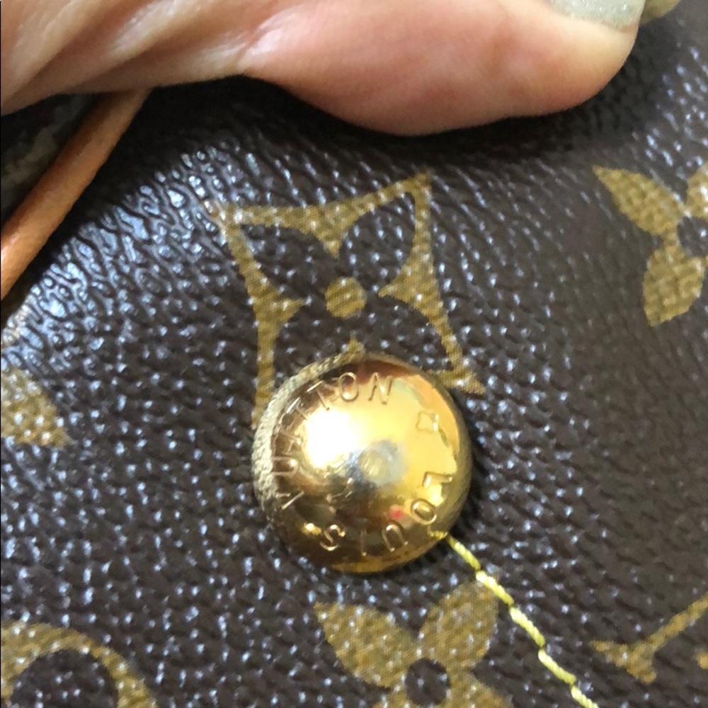 Sold - Picture 4 of 8